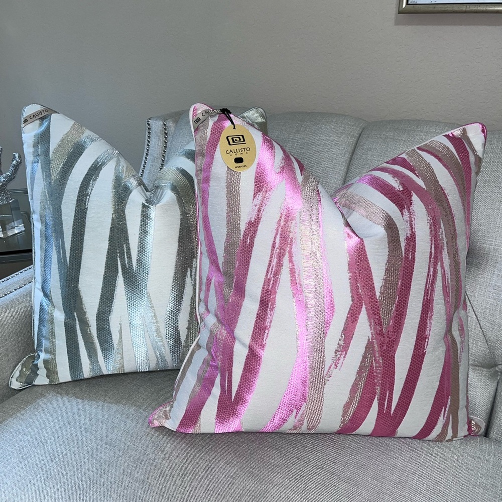 1-NWT CALLISTO HOME DECORATIVE PILLOWS (Read description for additional details) - Picture 4 of 11